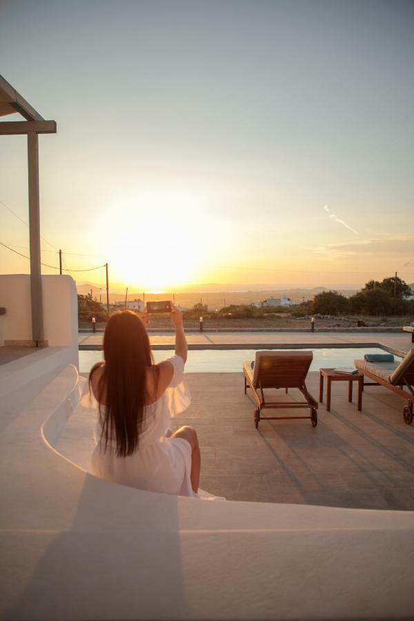 Naxos Infinity Villa And Suites Galanado 외부 사진