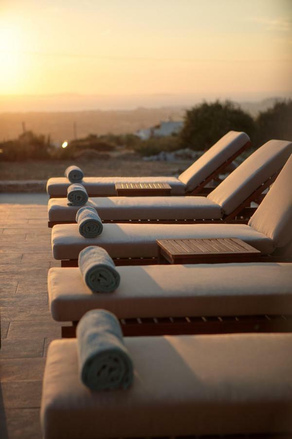 Naxos Infinity Villa And Suites Galanado 외부 사진