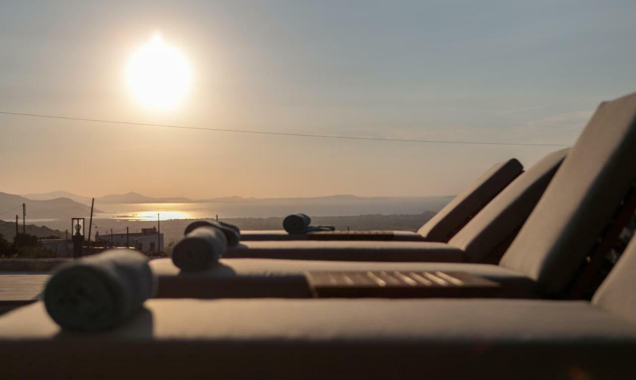 Naxos Infinity Villa And Suites Galanado 외부 사진
